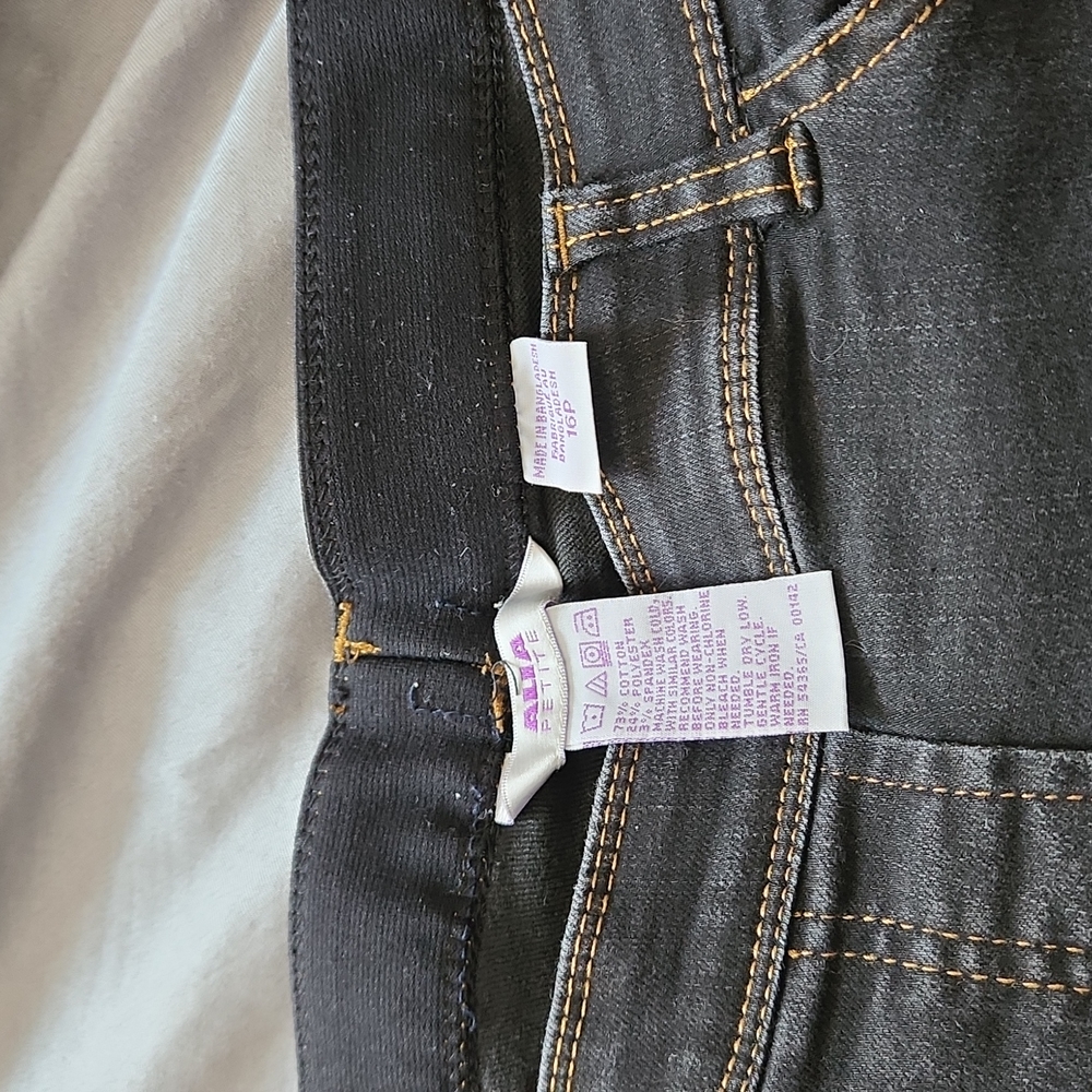 Alia Petite Denim Capris